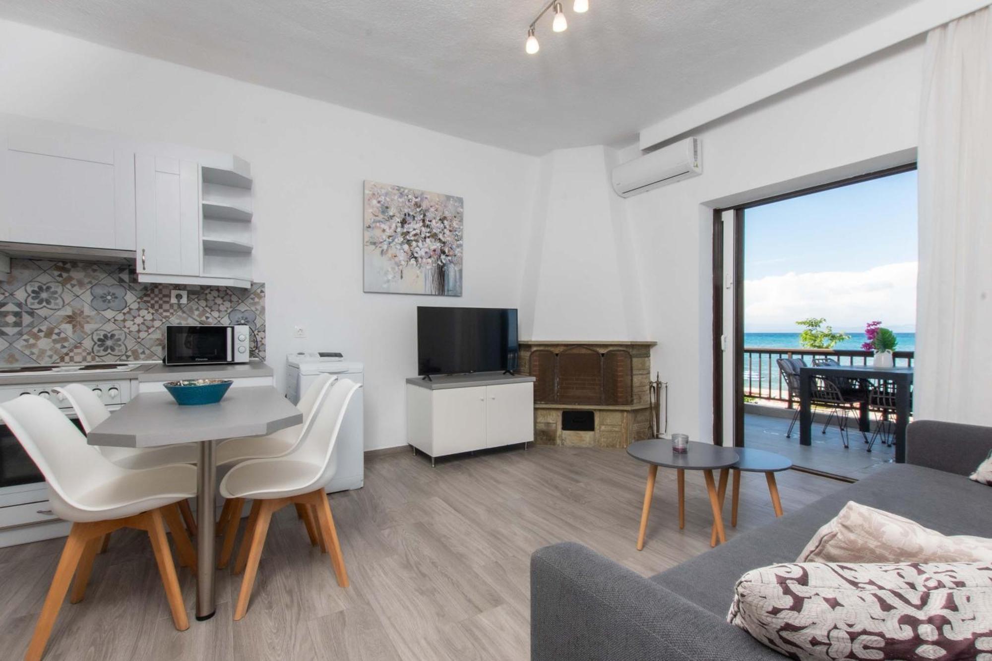 Houseloft Horizon Seafront Pefkochori Villa Kültér fotó